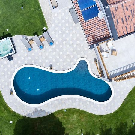 סאן תאודורו Villa Golden Root Real Estate מראה חיצוני תמונה