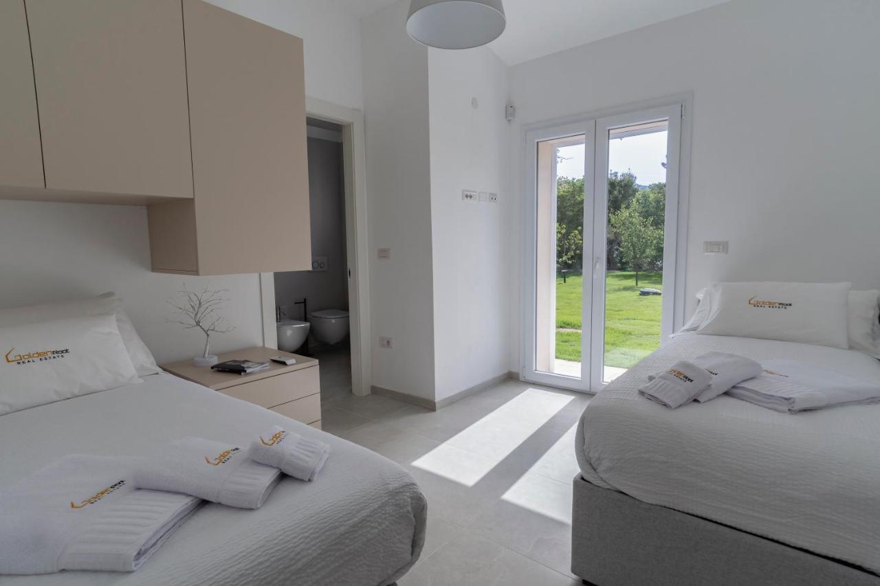 סאן תאודורו Villa Golden Root Real Estate מראה חיצוני תמונה