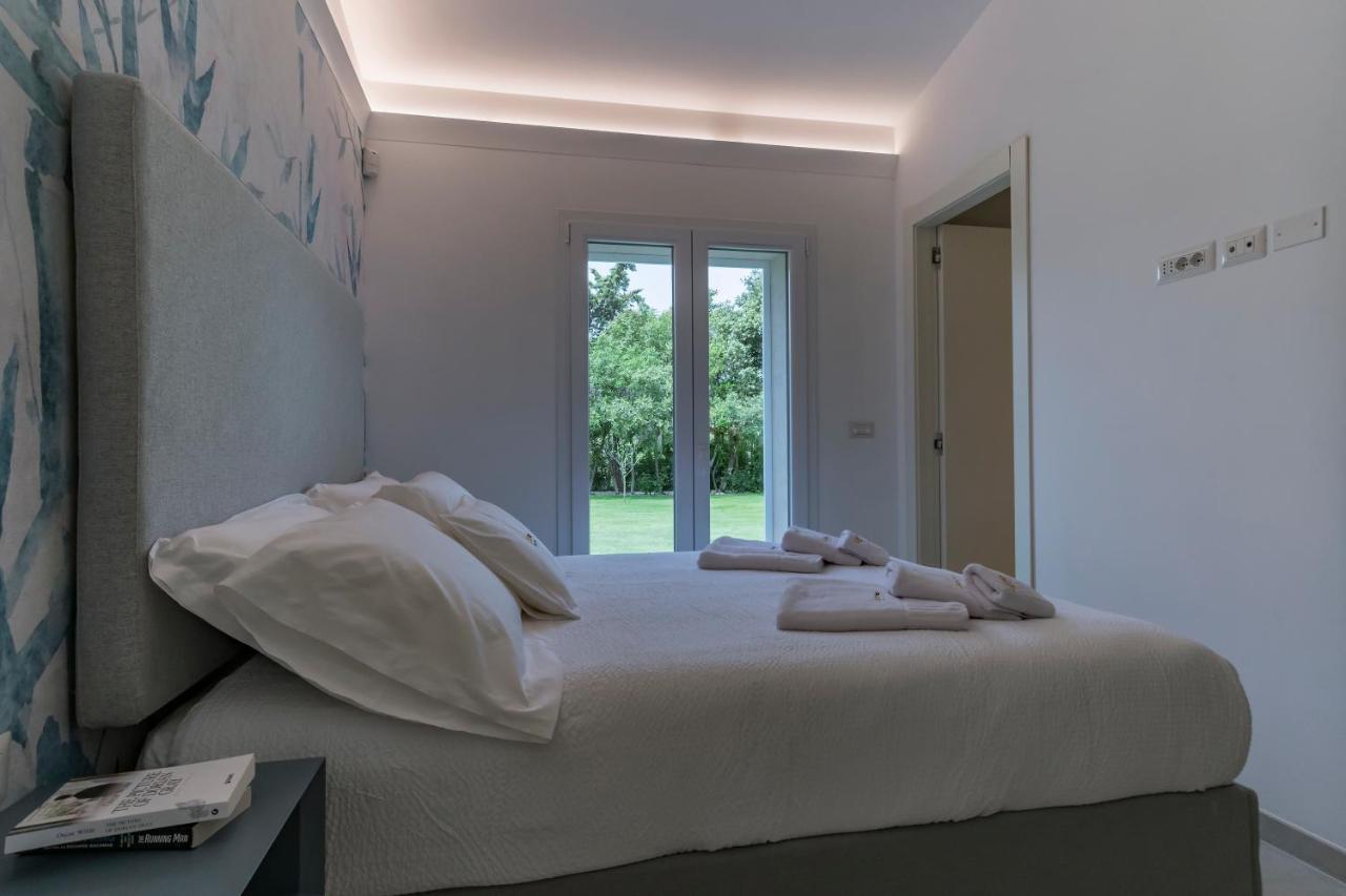סאן תאודורו Villa Golden Root Real Estate מראה חיצוני תמונה